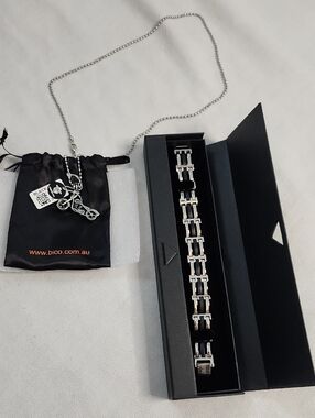 Mens Stainless Steel EDFORCE Link Bracelet & BlackJack Motorcycle Pendant